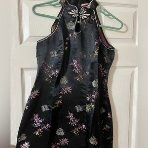 Mandarin gown color black traditional pattern Medium